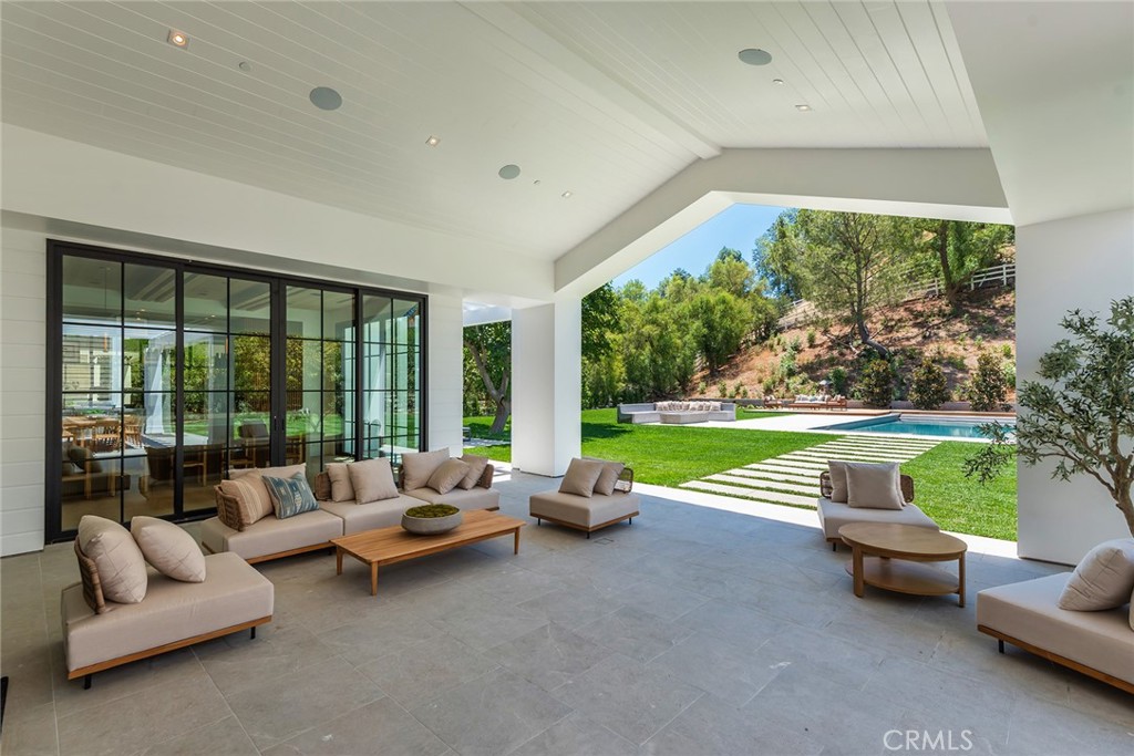 24044 Long Valley Road Hidden Hills, CA 91302 - Photo 44 of 57