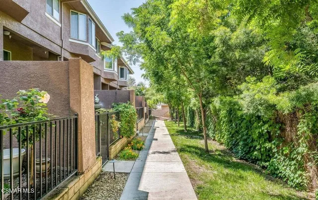 $4,300 | 279 North Skyline Drive, Thousand Oaks, CA 91362