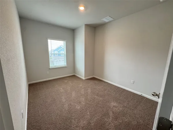 $2,840 | 3000 Chisholm Trail Road, Unit 103, Round Rock, TX 78681