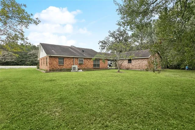 $245,000 | 67179 Highway 41, Pearl River, LA 70452