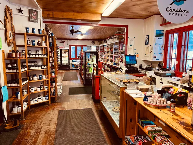 $1,475,000 | 5362 Highway 61, Lutsen, MN 55612