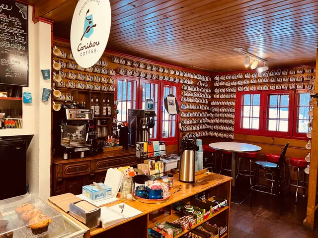 $1,475,000 | 5362 Highway 61, Lutsen, MN 55612