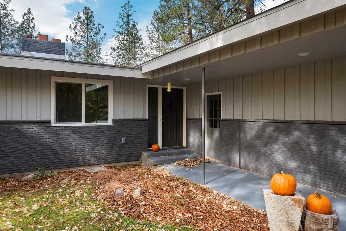 17819 North Palomino Road Colbert, WA 99005 - Photo 31 of 40