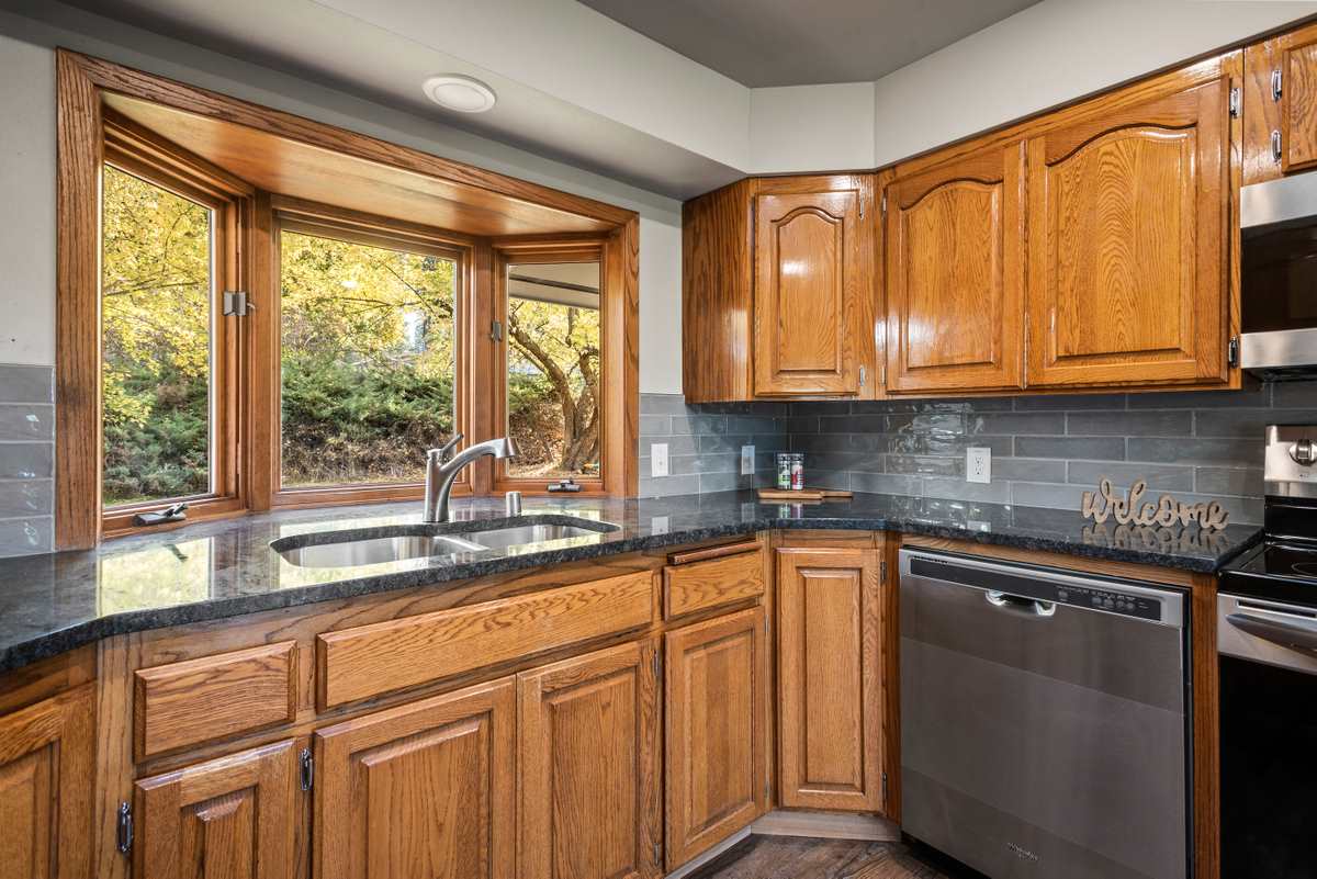 17819 North Palomino Road Colbert, WA 99005 - Photo 9 of 40