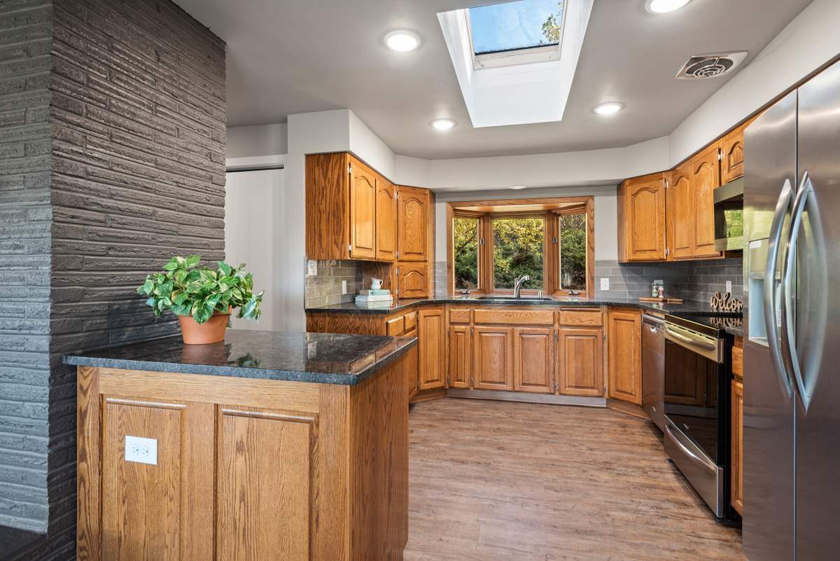 17819 North Palomino Road Colbert, WA 99005 - Photo 10 of 40