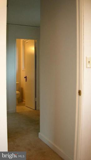 13 Ridge Road, Unit U Greenbelt, MD 20770 - Photo 20 of 23 Hallway