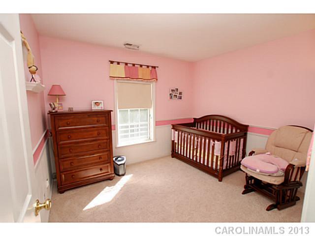 917 Clearbrook Road Matthews, NC 28105 - Photo 10 of 16 Gallery Image 10