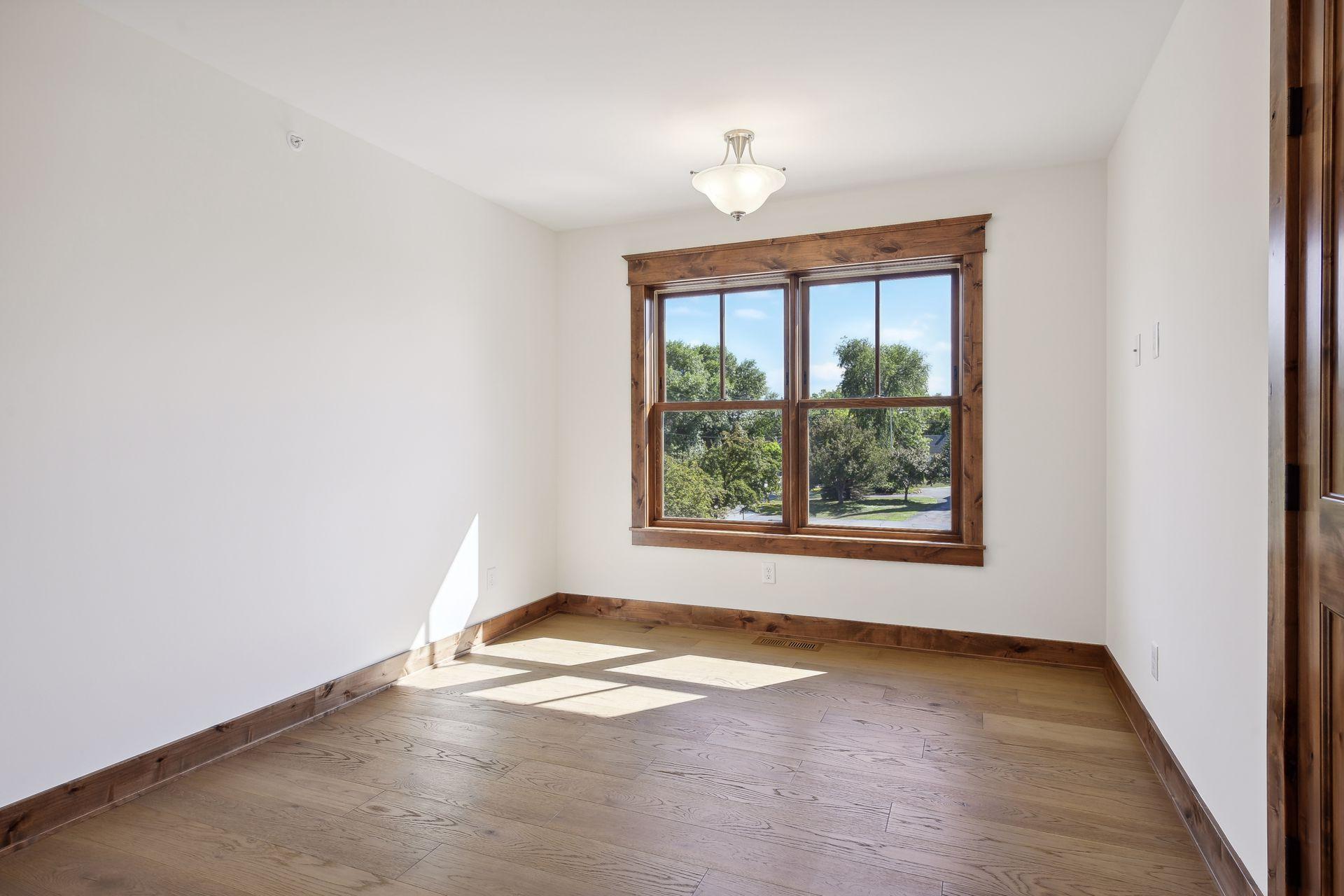 220 School Avenue, Unit 300 Excelsior, MN 55331 - Photo 17 of 24