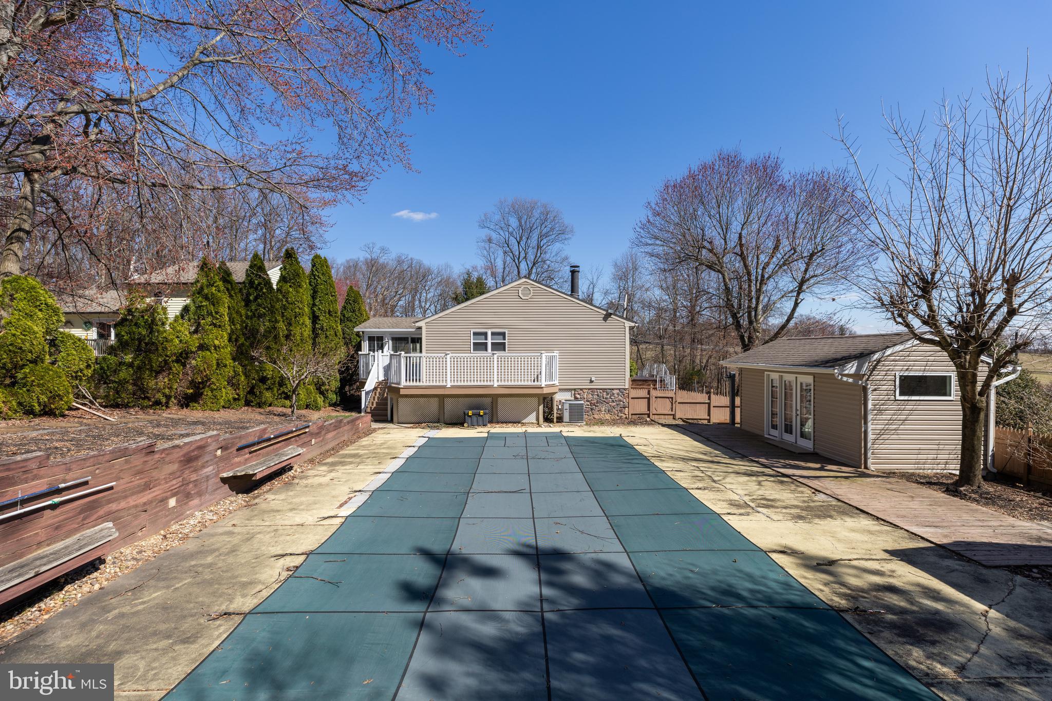 274 Birch Street Newark, DE 19711 - Photo 29 of 41 a front view of a house with a yard and trees