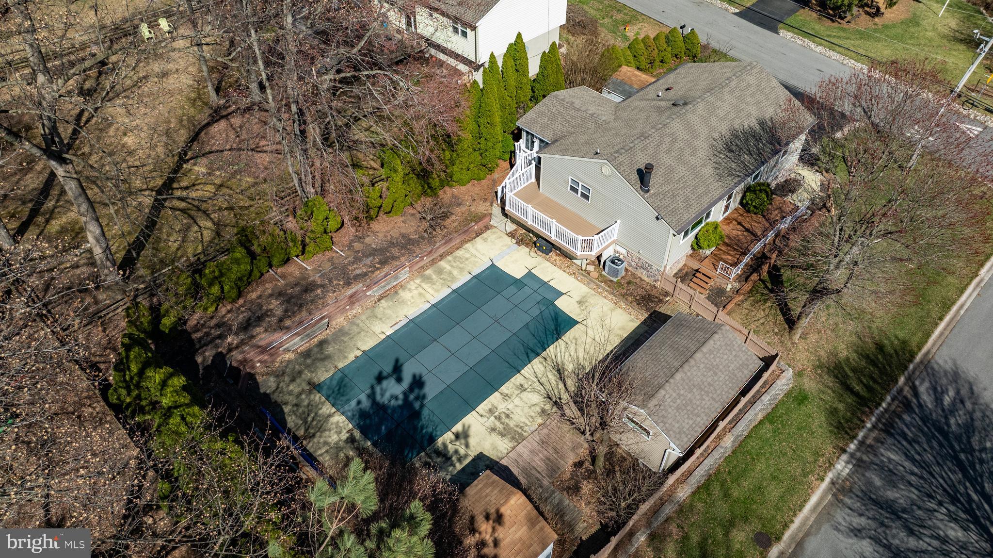 274 Birch Street Newark, DE 19711 - Photo 38 of 41 a view of a house with a yard