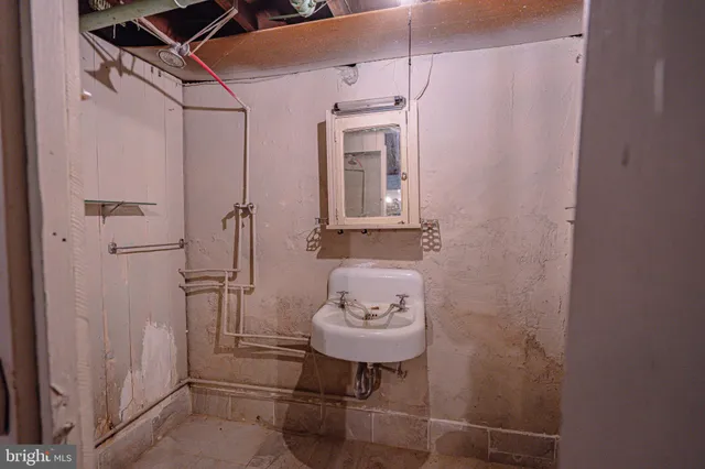 $299,000 | 451 East Broad Street, Tamaqua, PA 18252