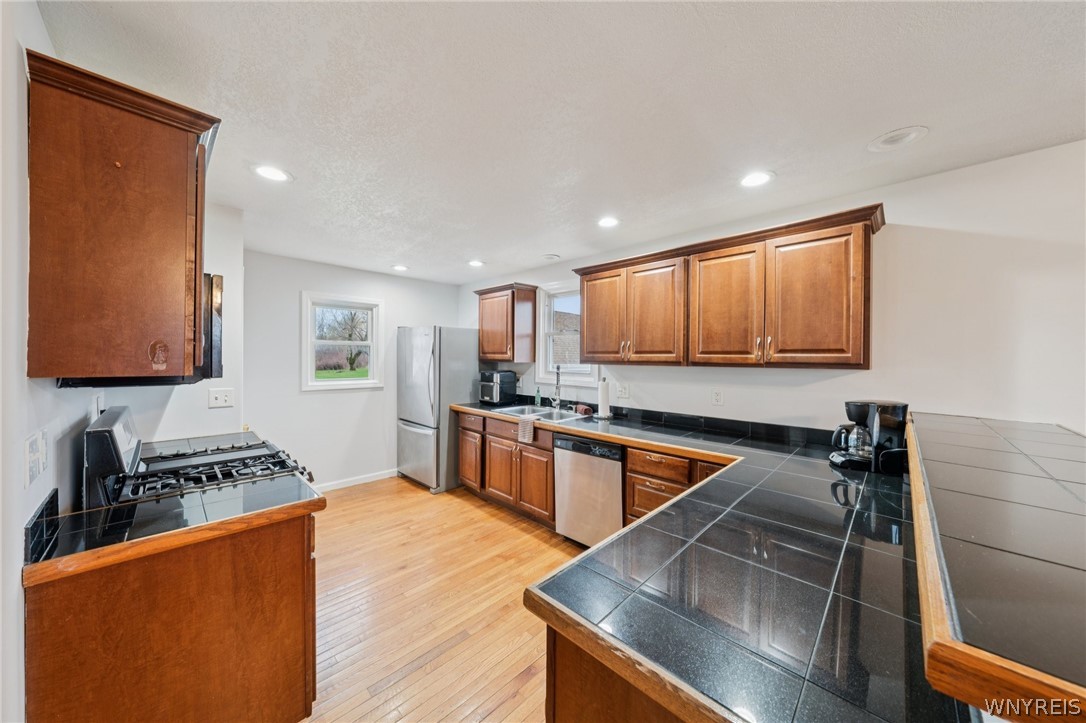 1085 Tonawanda Creek Road Amherst, NY 14228 - Photo 15 of 50