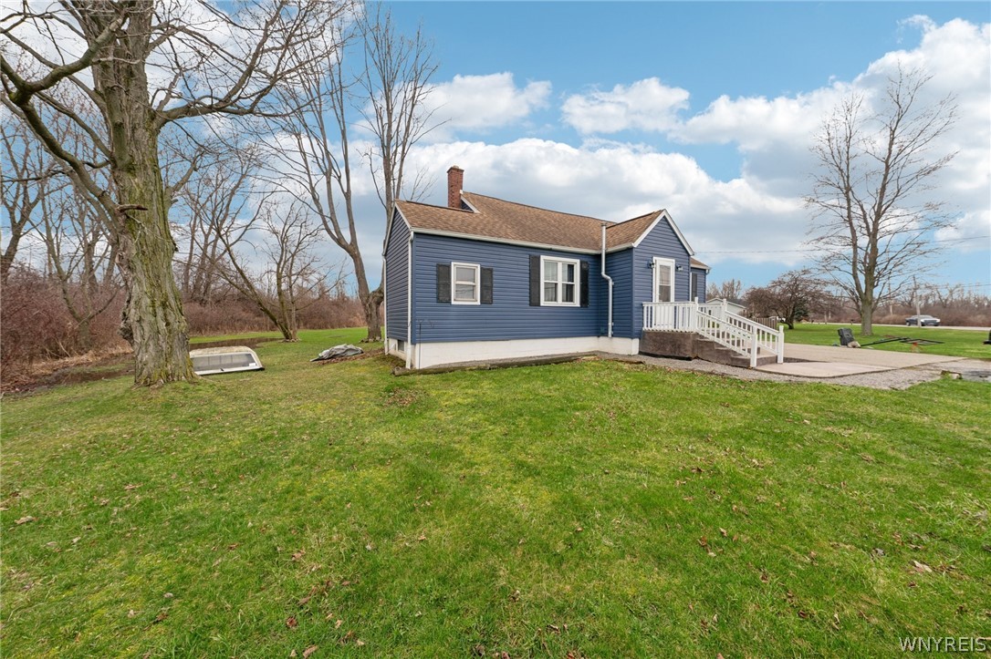 1085 Tonawanda Creek Road Amherst, NY 14228 - Photo 3 of 50