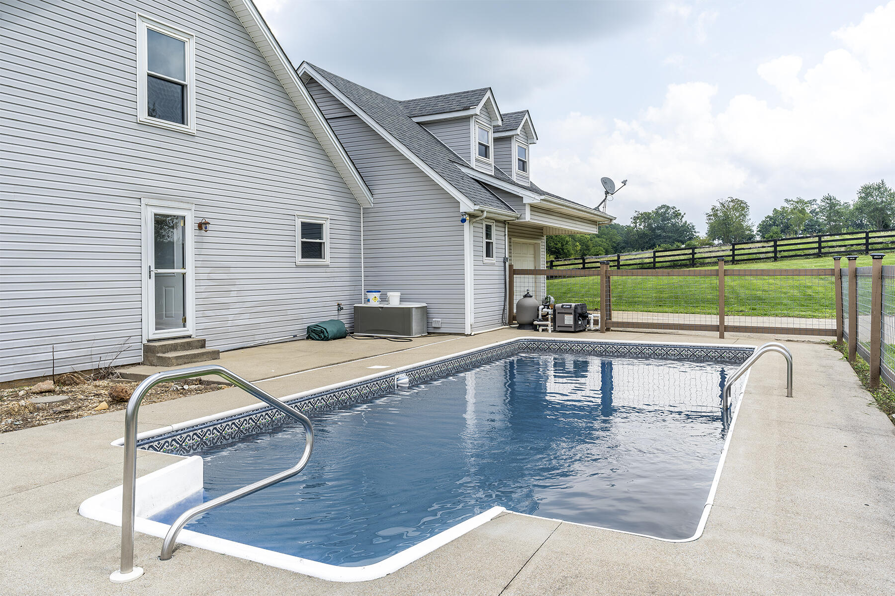 601 Wades Mill Road Winchester, KY 40391 - Photo 4 of 44 601wades05