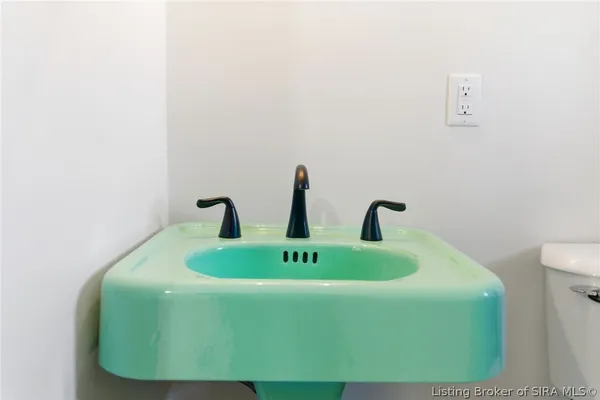 $255,000 | 1525 Williar Avenue, Corydon, IN 47112