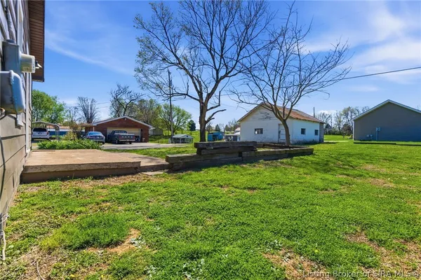 $255,000 | 1525 Williar Avenue, Corydon, IN 47112