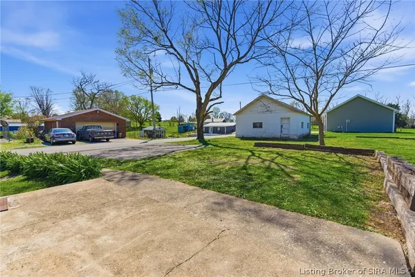 $255,000 | 1525 Williar Avenue, Corydon, IN 47112