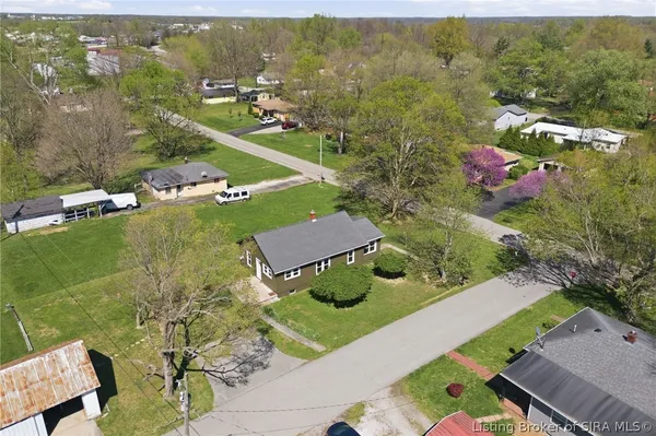 $255,000 | 1525 Williar Avenue, Corydon, IN 47112