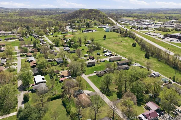 $255,000 | 1525 Williar Avenue, Corydon, IN 47112