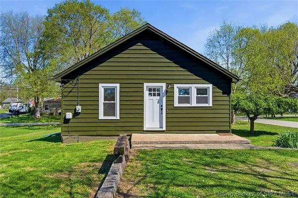 $255,000 | 1525 Williar Avenue, Corydon, IN 47112