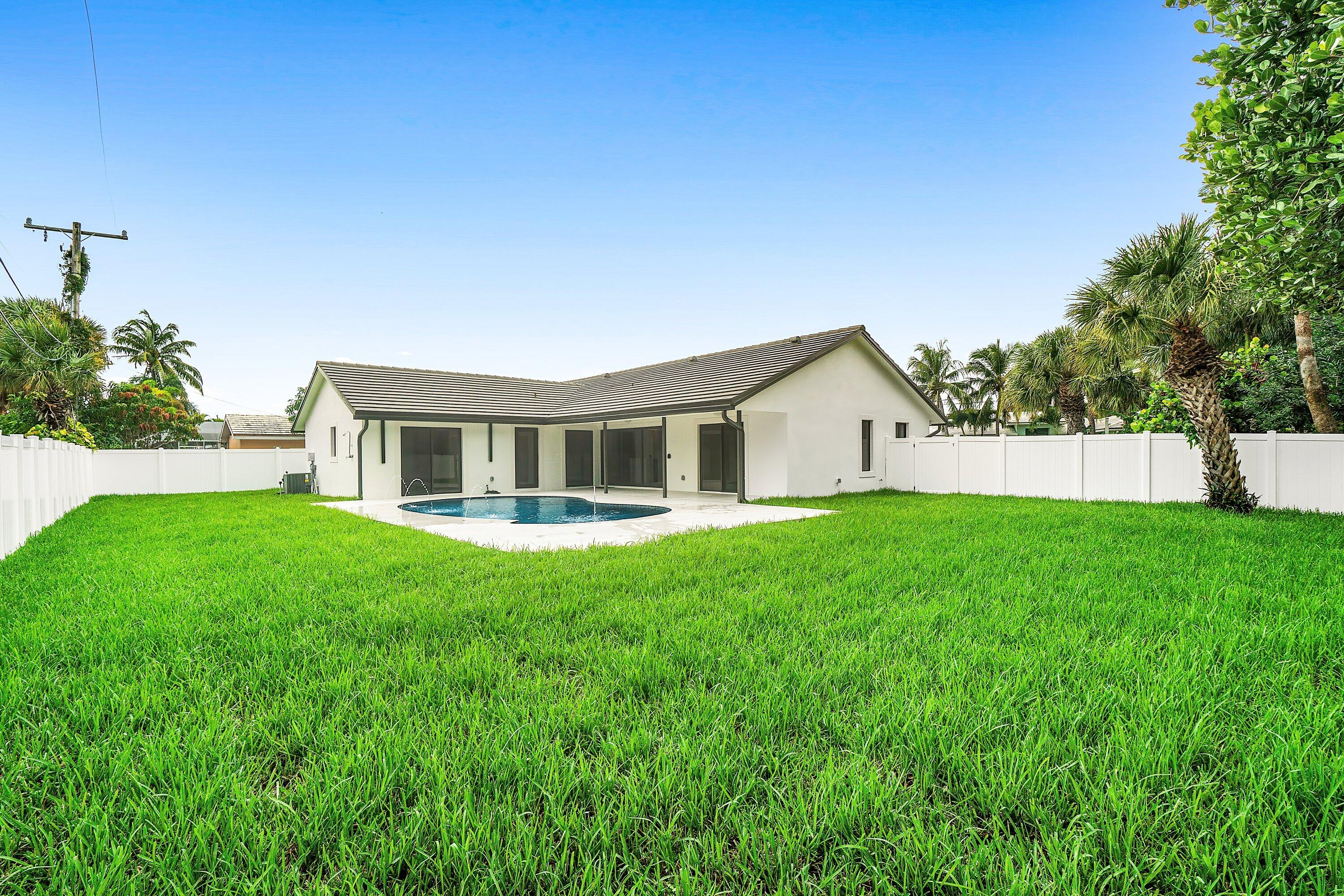 1291 Bimini Lane Singer Island, FL 33404 - Photo 43 of 63 037-1291BiminiLane-RivieraBeach-FL-33404