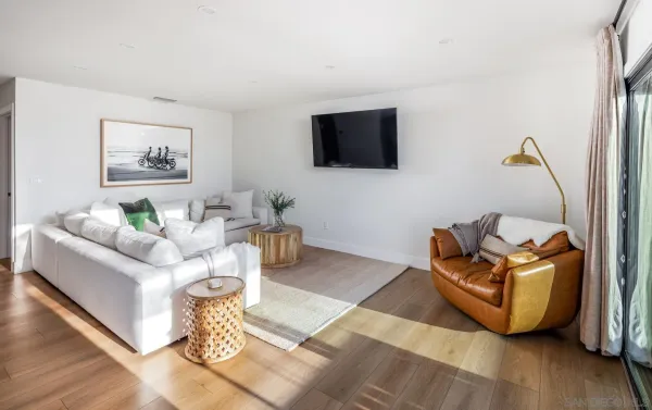 $4,375,000 | 1842-46 South Pacific Street, Oceanside, CA 92054