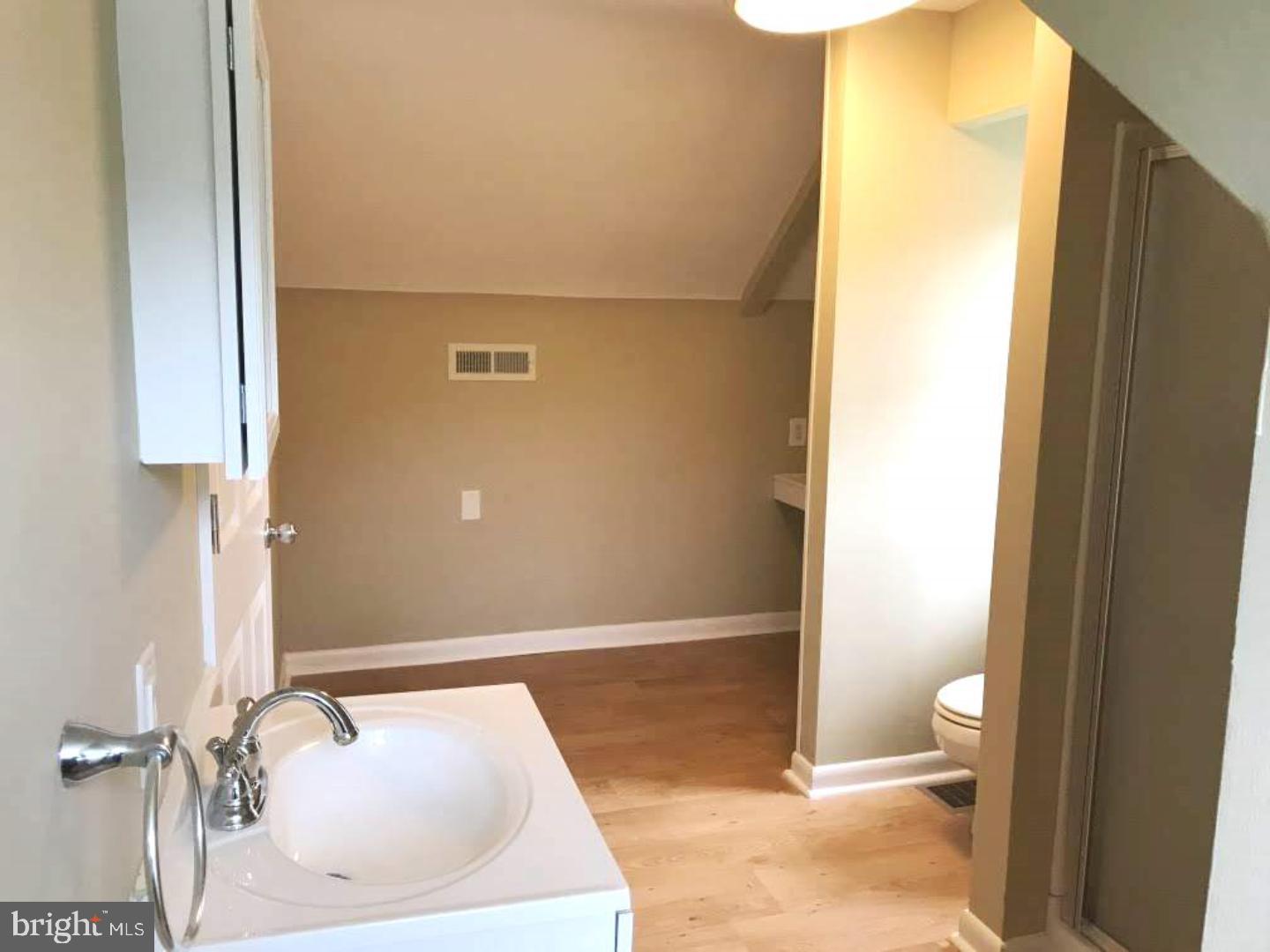 2243 Garwood Road Sicklerville, NJ 08081 - Photo 12 of 17 Gallery Image 12