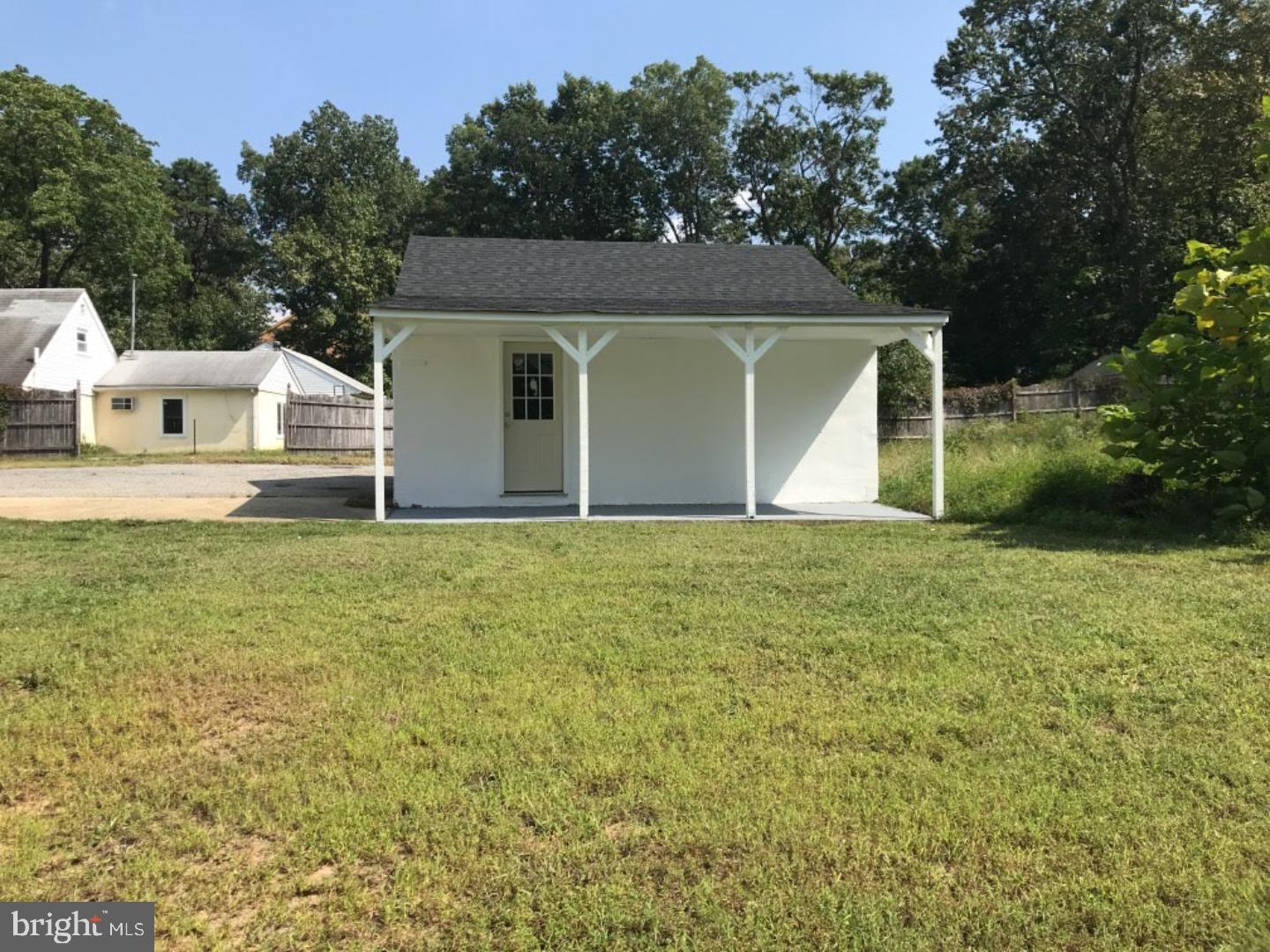 2243 Garwood Road Sicklerville, NJ 08081 - Photo 4 of 17 Gallery Image 4