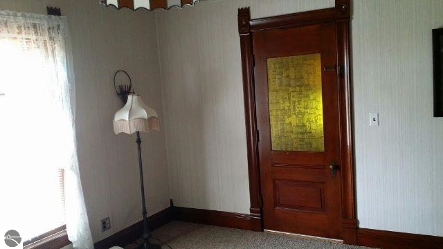 6036 West Van Buren Road Alma, MI 48801 - Photo 4 of 27 1800965-3.JPG