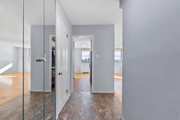 $2,650 | 6040 Boulevard East, Unit 14F, West New York, NJ 07093