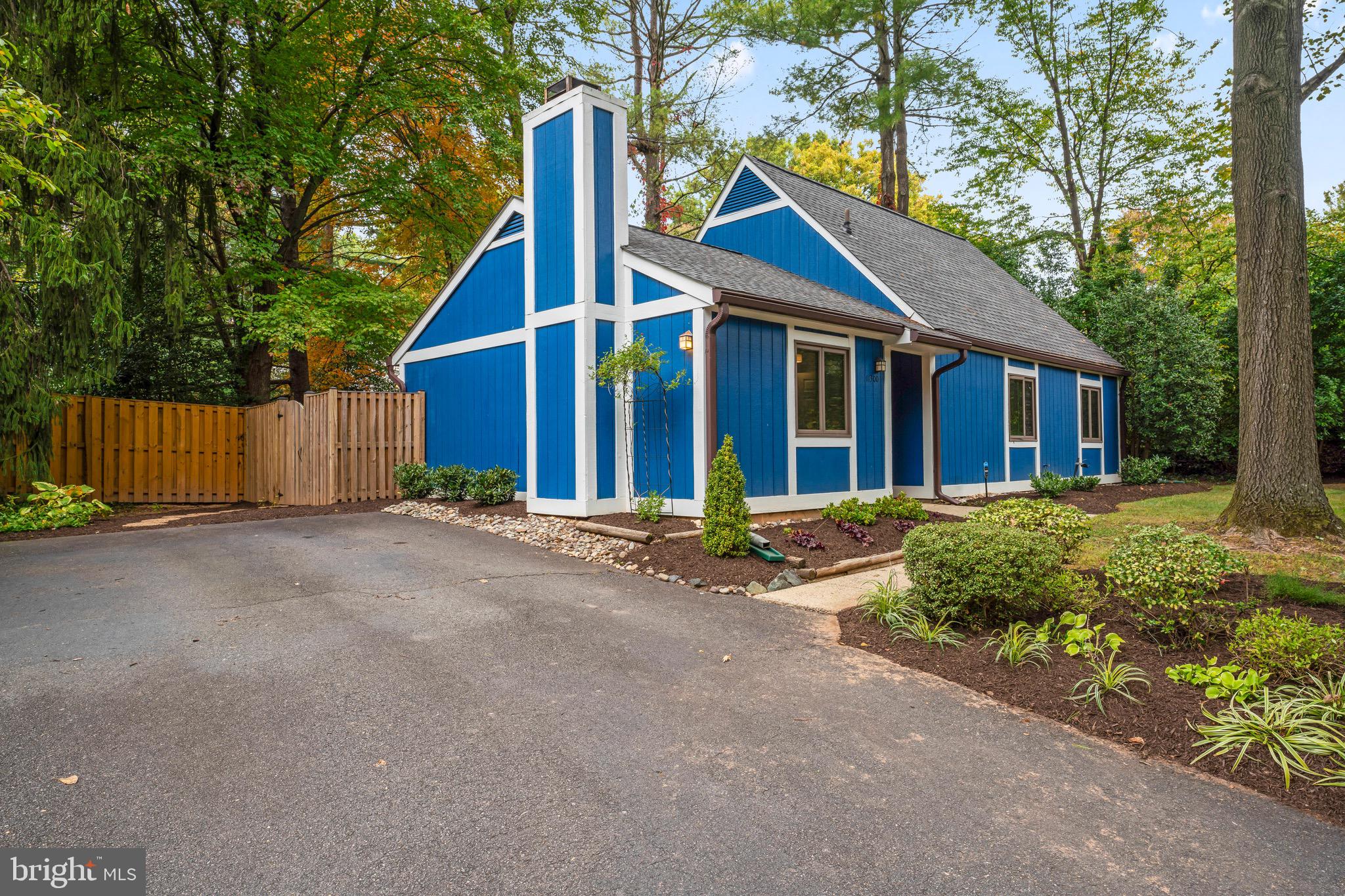 11300 Gatesborough Lane Reston, VA 20191 - Photo 1 of 55 Gallery Image 1