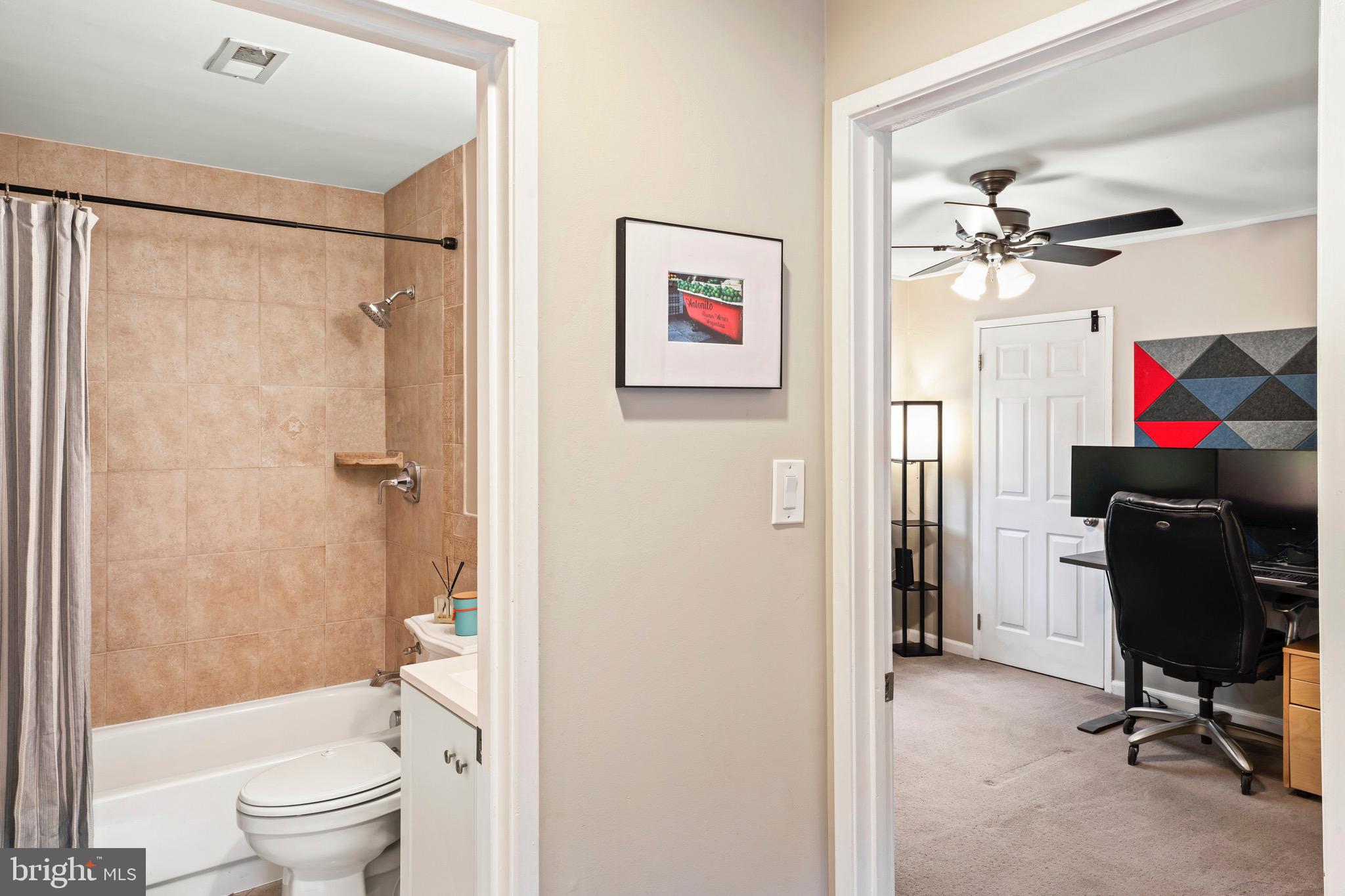 11300 Gatesborough Lane Reston, VA 20191 - Photo 22 of 55 Gallery Image 22