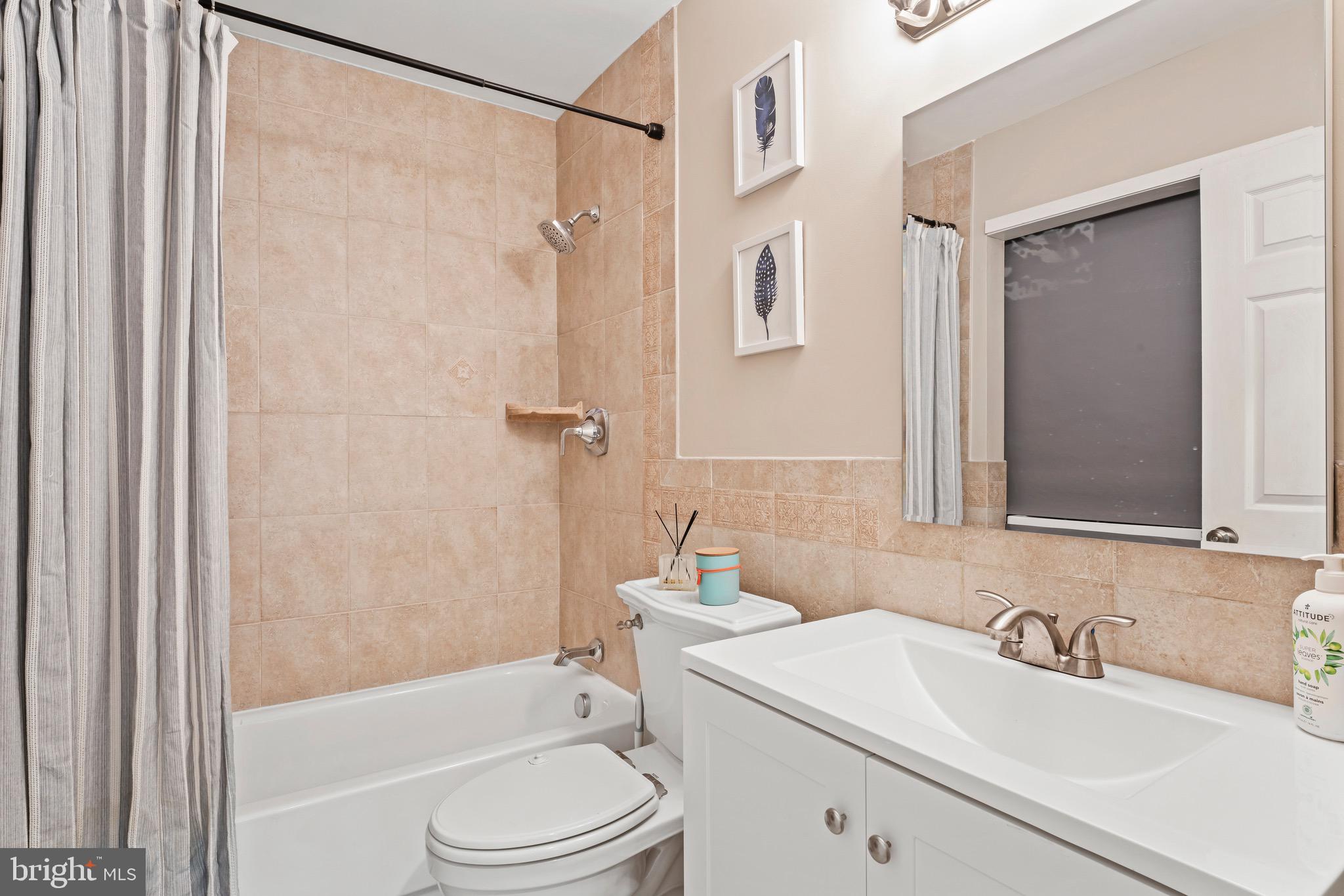 11300 Gatesborough Lane Reston, VA 20191 - Photo 23 of 55 Gallery Image 23