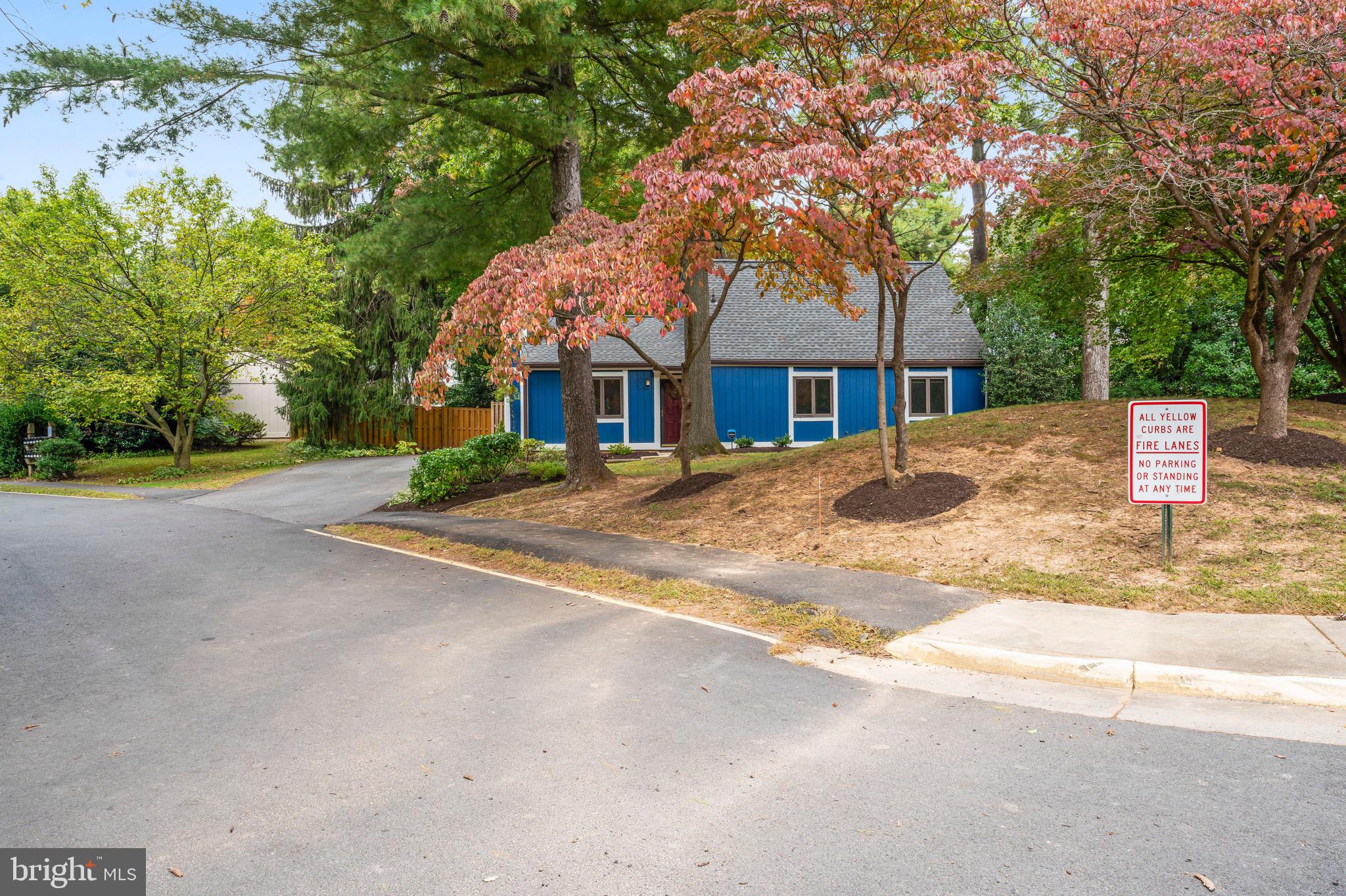 11300 Gatesborough Lane Reston, VA 20191 - Photo 48 of 55 Gallery Image 48