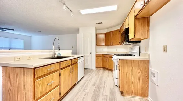 $1,975 | 1803 Woodland Drive, Cedar Park, TX 78613