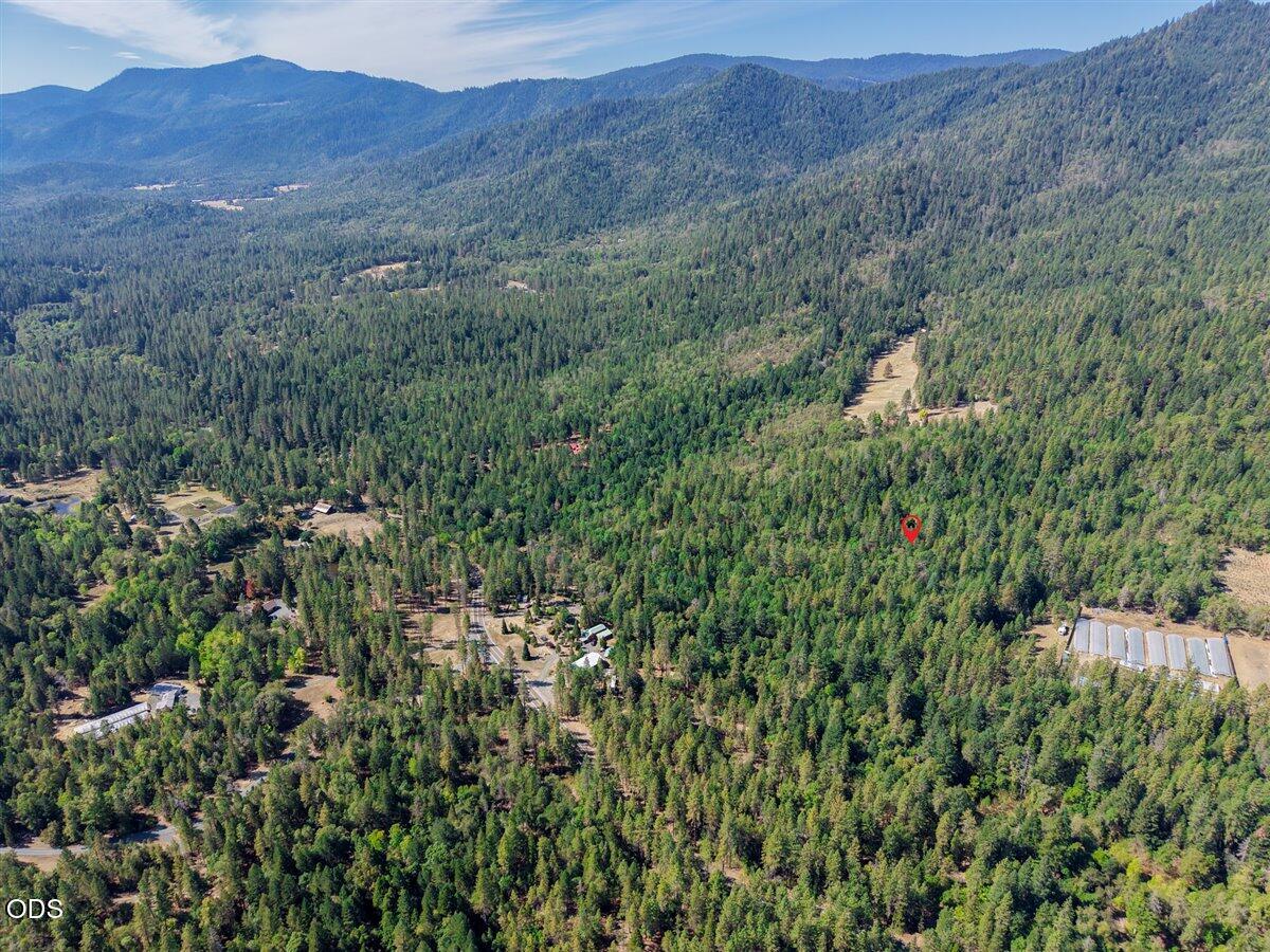 Pleasant Creek Road Rogue River, OR 97537 - Photo 4 of 12 Gallery Image 4