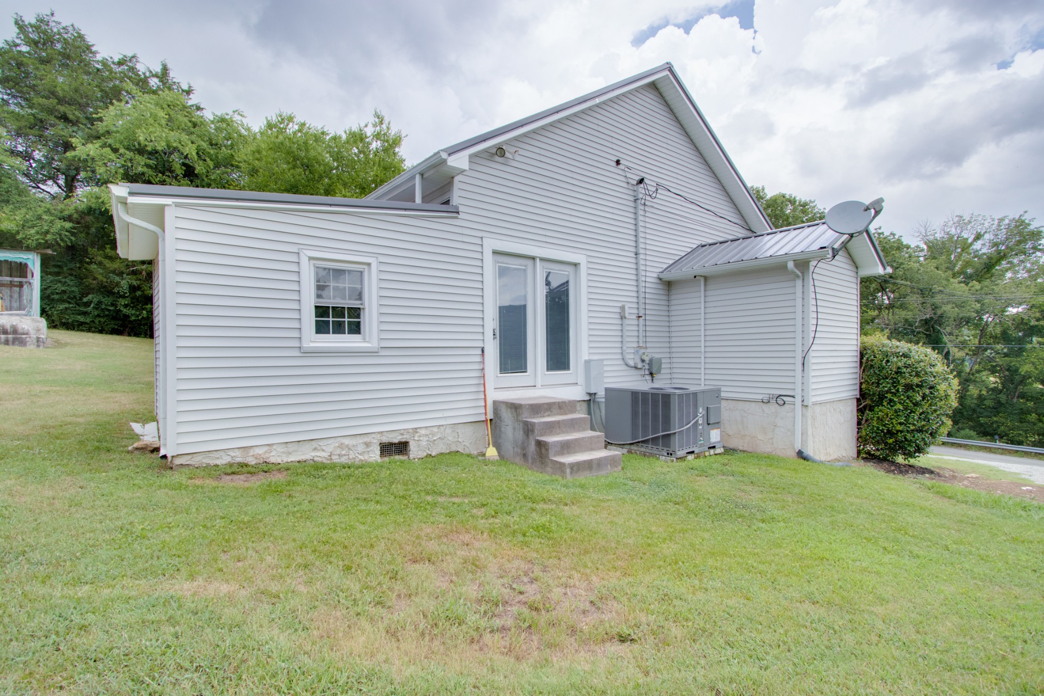 41 Little Creek Road Pleasant Shade, TN 37145 - Photo 30 of 34 Gallery Image 30