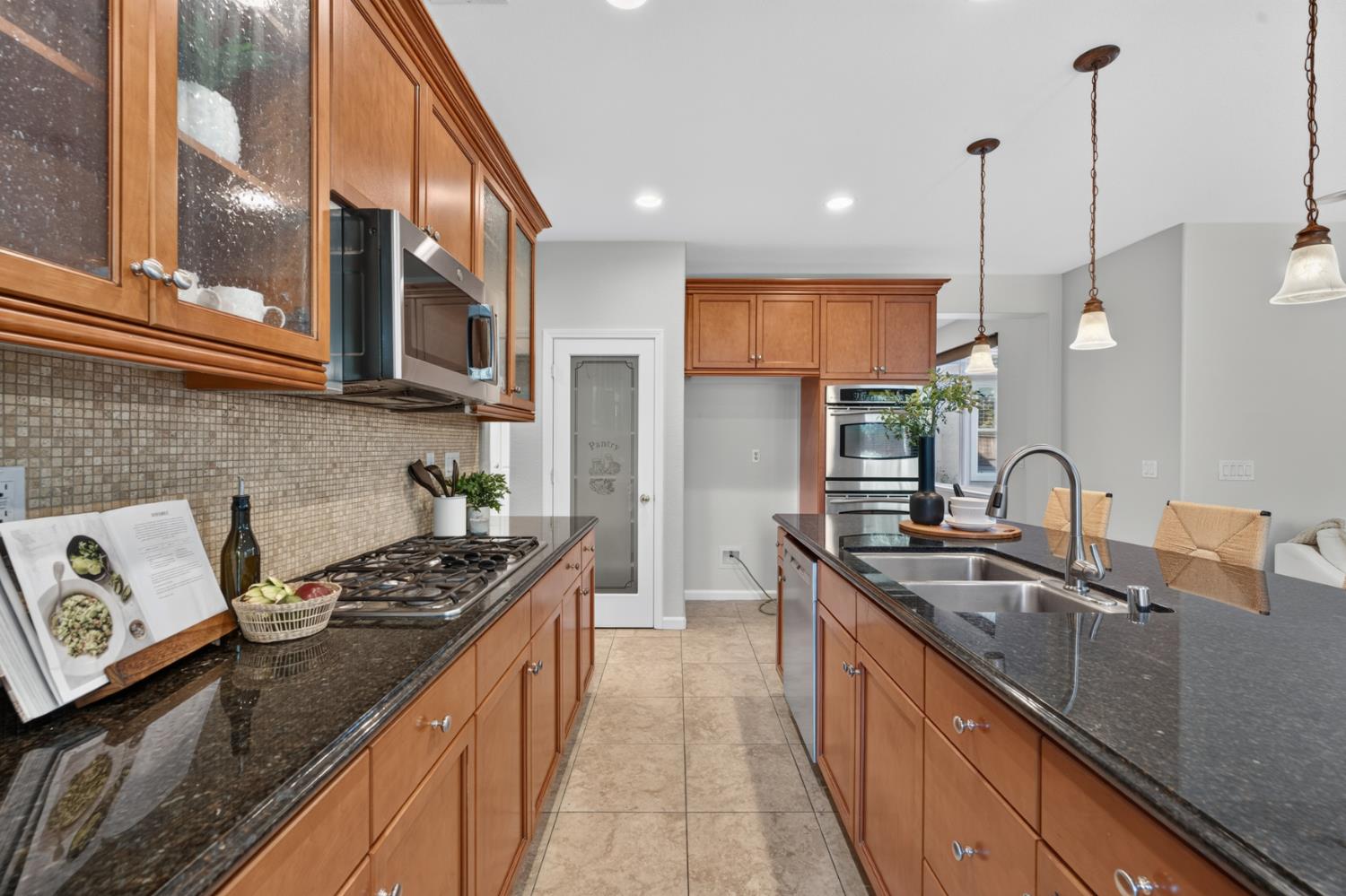 4338 Rimini Way El Dorado Hills, CA 95762 - Photo 12 of 40