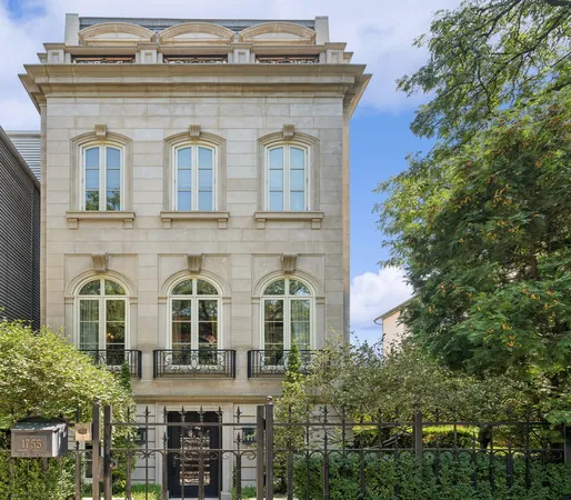 $5,495,000 | 1755 North Mohawk Street, Chicago, IL 60614