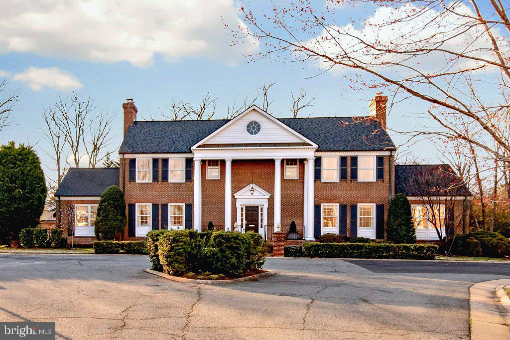 4004 Carson Place Alexandria, VA 22304 - Photo 11 of 93 4004 Carson Place presides over a cul-de-sac