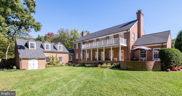 $2,325,000 | 4004 Carson Place, Alexandria, VA 22304