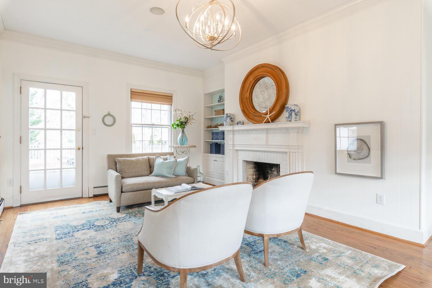 4004 Carson Place Alexandria, VA 22304 - Photo 31 of 93 Open rear door to access grounds & pool