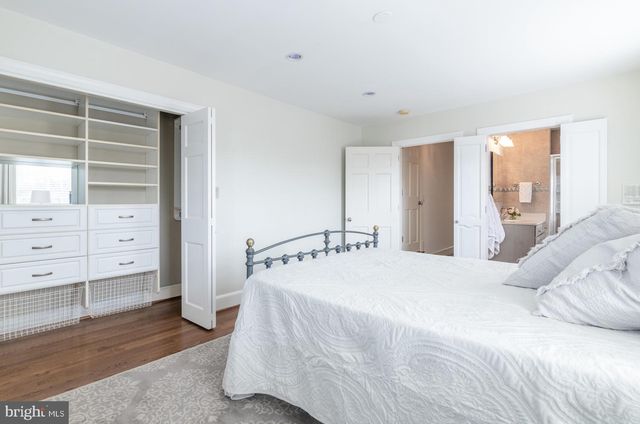 $2,325,000 | 4004 Carson Place, Alexandria, VA 22304