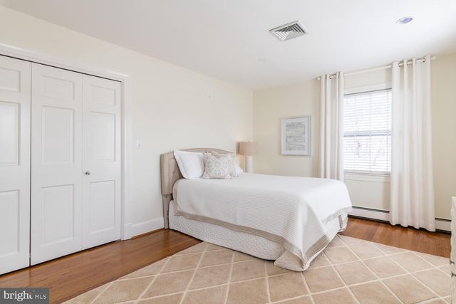 $2,325,000 | 4004 Carson Place, Alexandria, VA 22304