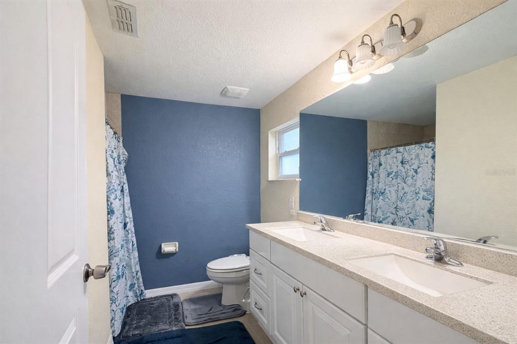 14220 Spring Hill Drive Spring Hill, FL 34609 - Photo 15 of 24