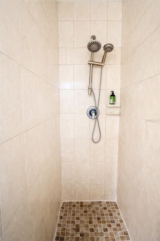 14220 Spring Hill Drive Spring Hill, FL 34609 - Photo 16 of 24