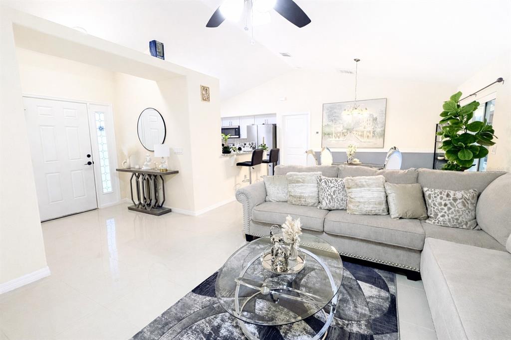 14220 Spring Hill Drive Spring Hill, FL 34609 - Photo 7 of 24