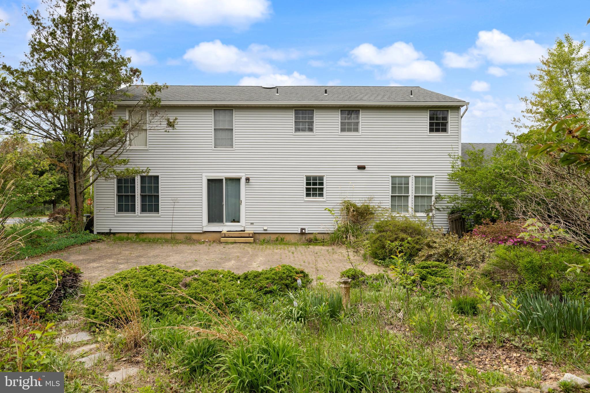 3 Quail Ridge Drive Bridgeton, NJ 08302 - Photo 29 of 34 a view of a house with backyard and garden