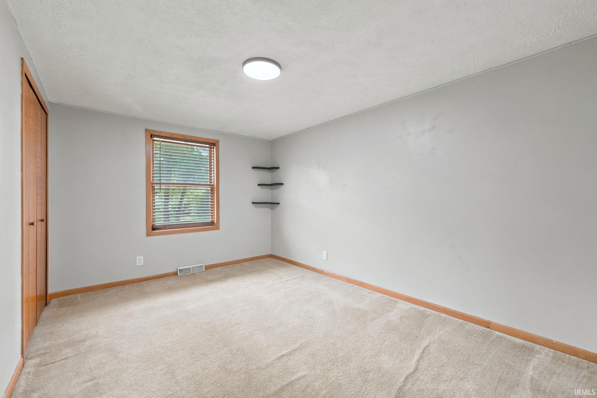 10715 East Sr 8 Road Knox, IN 46534 - Photo 20 of 37