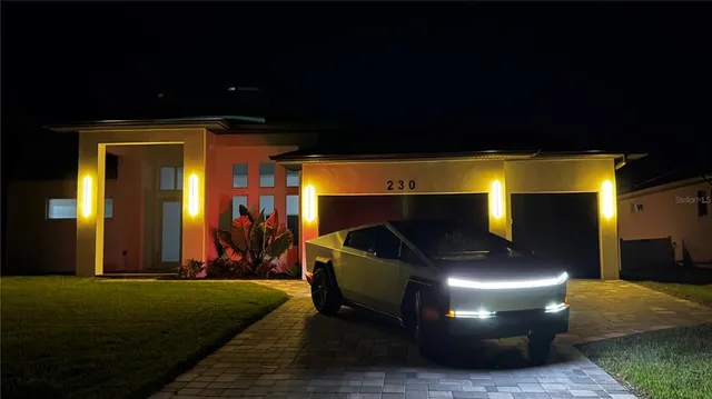 $4,800 | 230 West Pine Valley Lane, Rotonda West, FL 33947